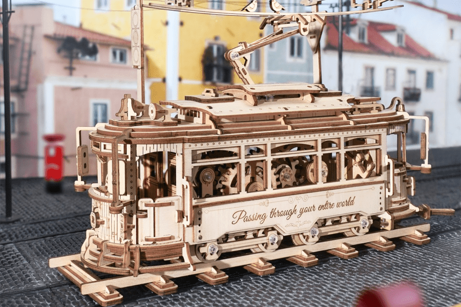 新商品】車モチーフのパズル2種と、飛ばして遊べるパズルが新登場！！