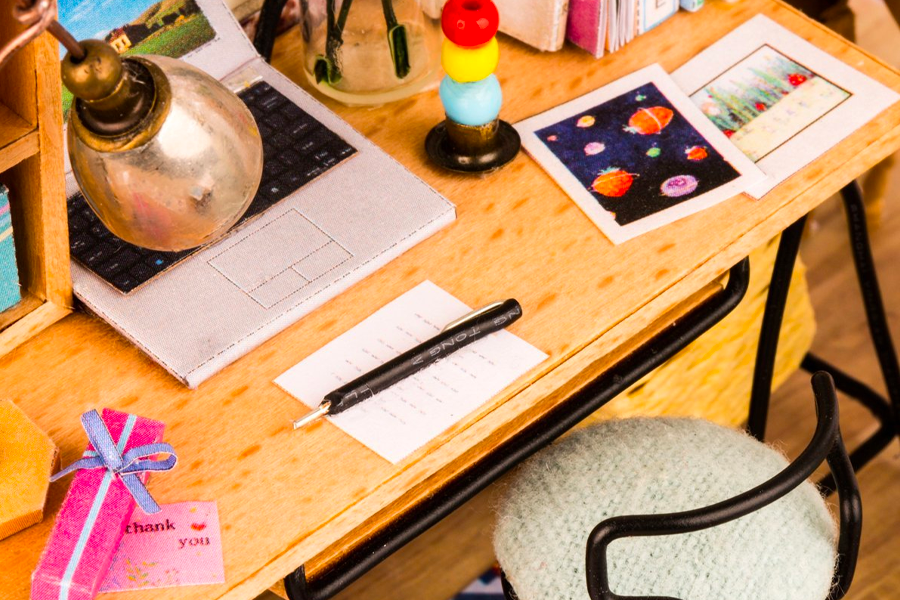 ドールハウスは自分でDIYできる？基本の作り方とおすすめのキットをご紹介