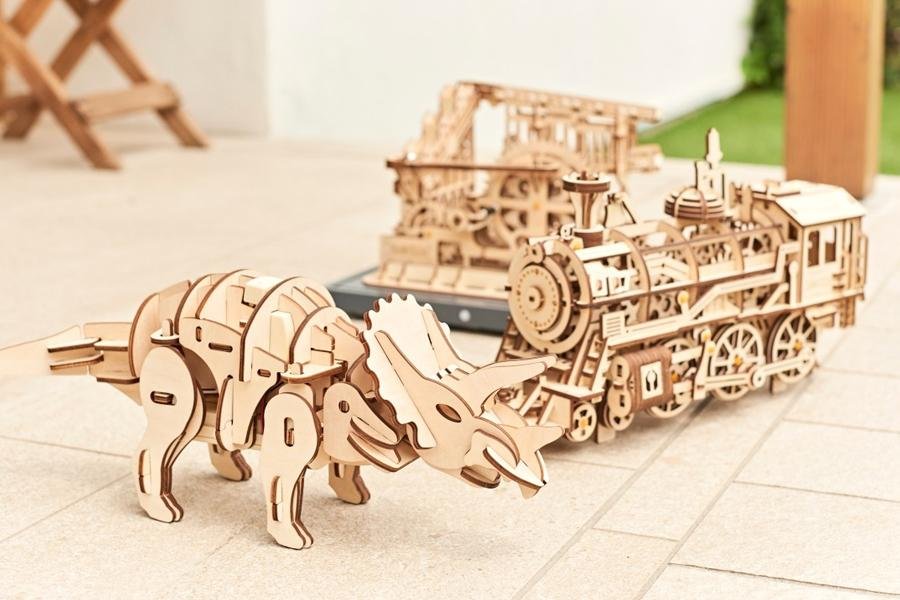 ウッドパズルは大人向けのインテリアにも!遊び方や楽しみ方を解説 - つくるんです公式