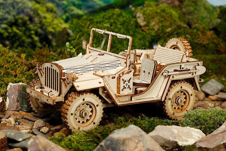 工作できる車の模型！かっこいい車を手作りしよう！