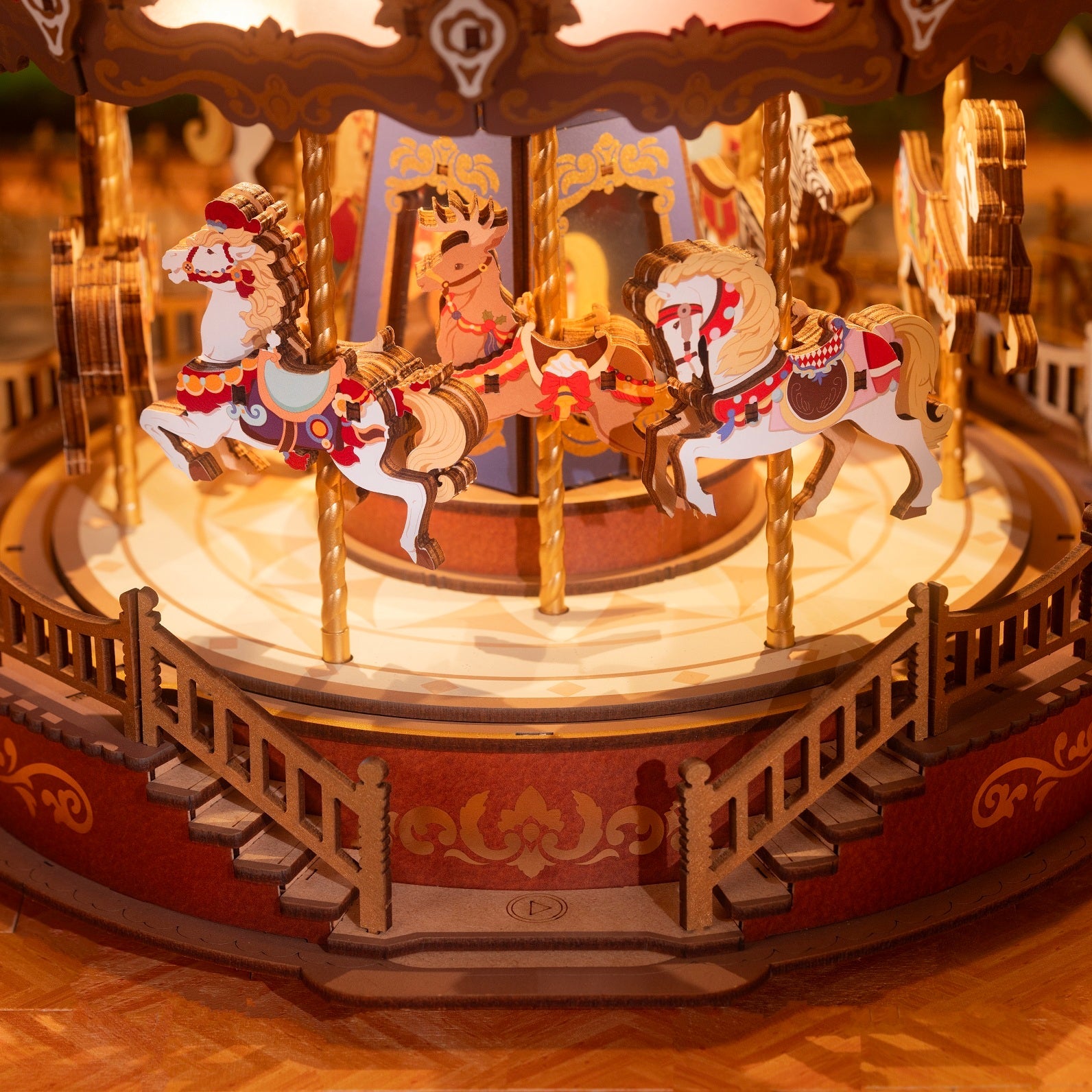 AMC01 夢幻のメリーゴーランド - つくるんです公式