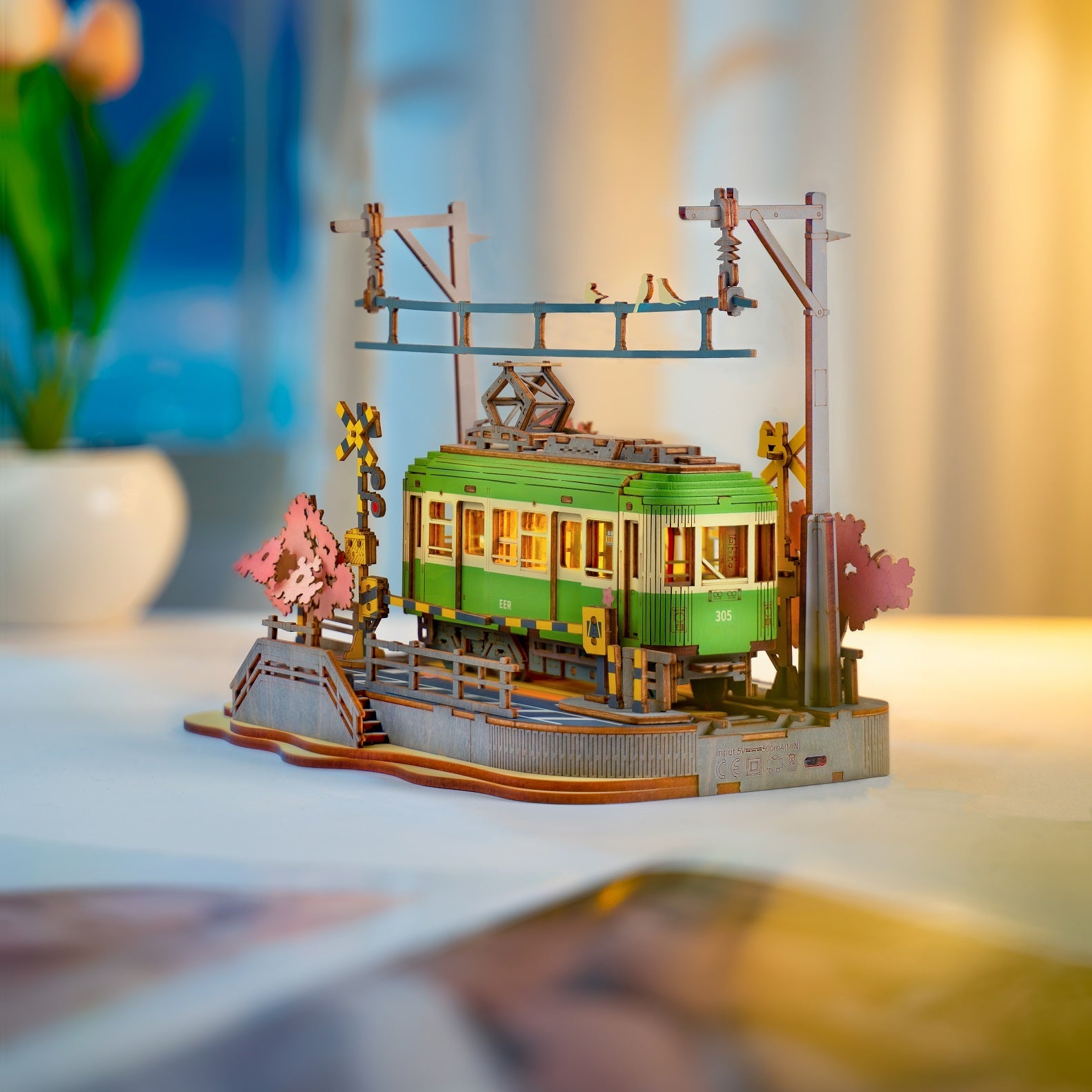 桜さく電車 - つくるんです公式