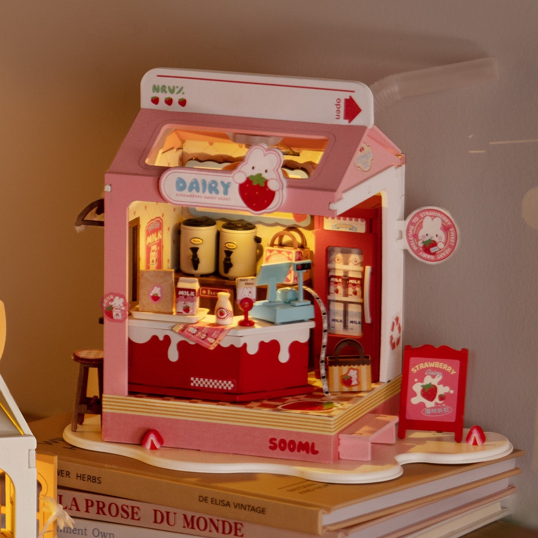 いちご牛乳ボックス - つくるんです公式