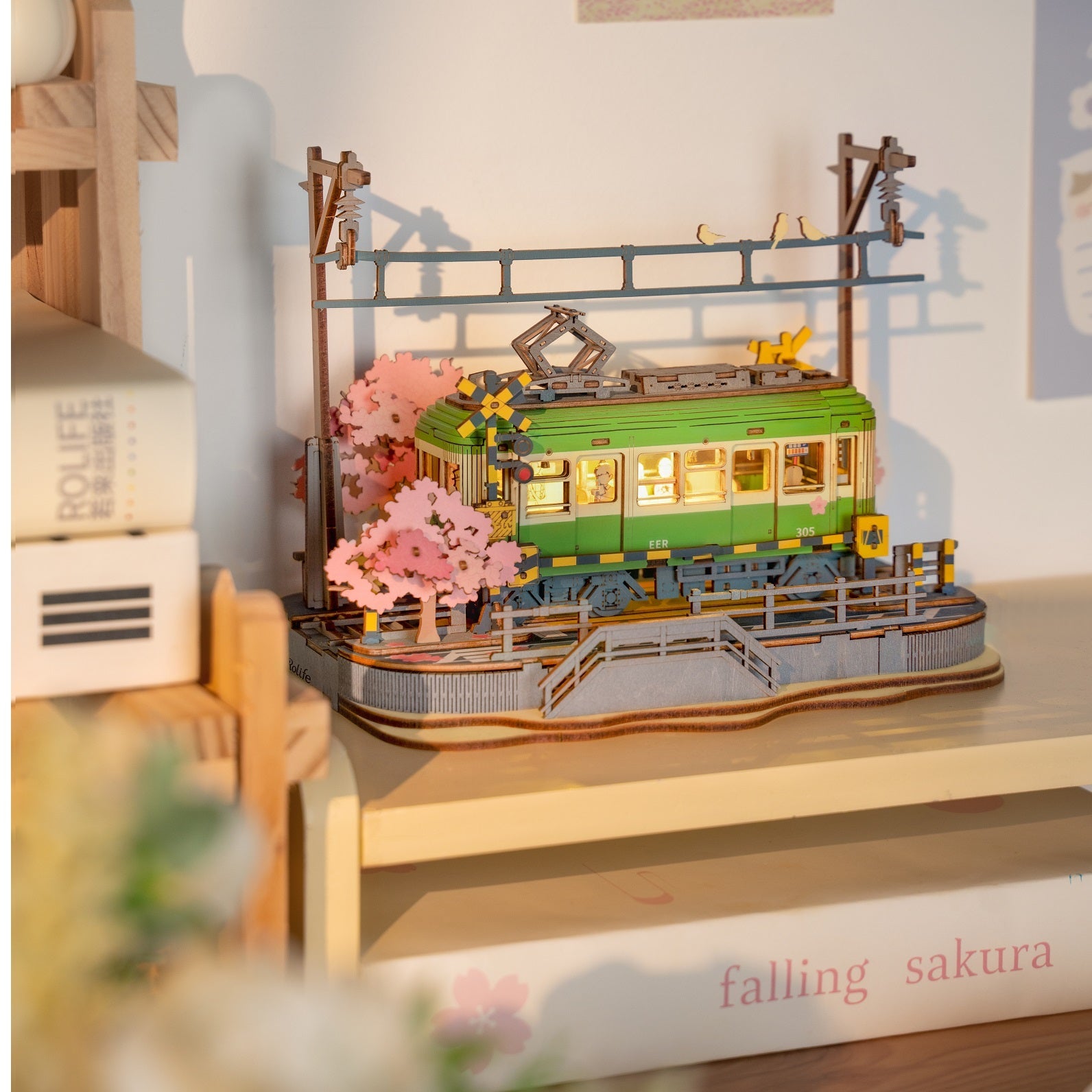 桜さく電車 - つくるんです公式