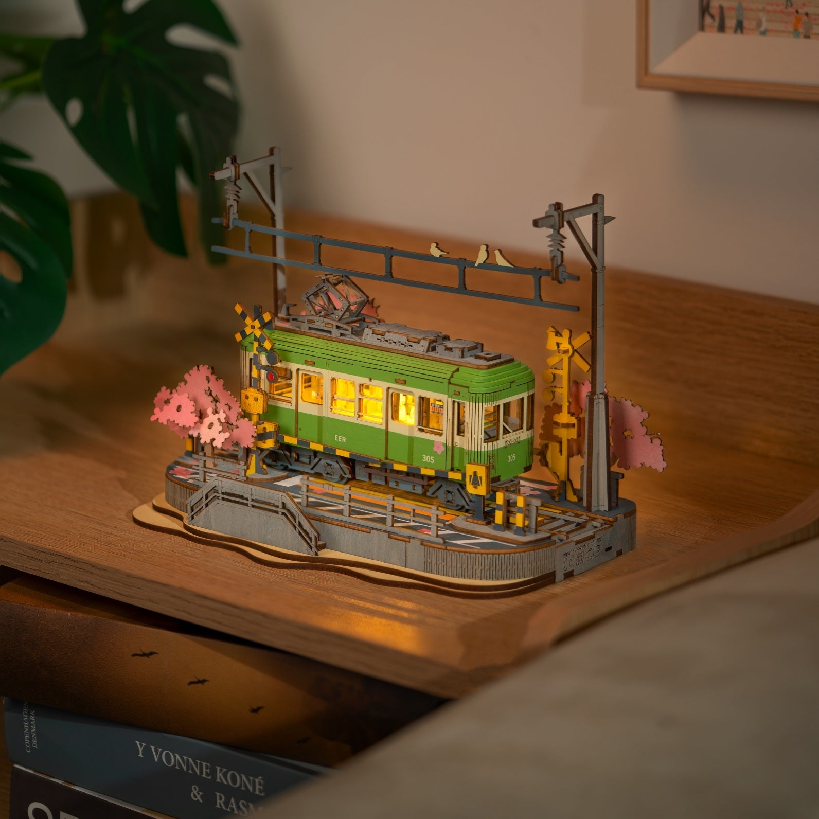 桜さく電車 - つくるんです公式