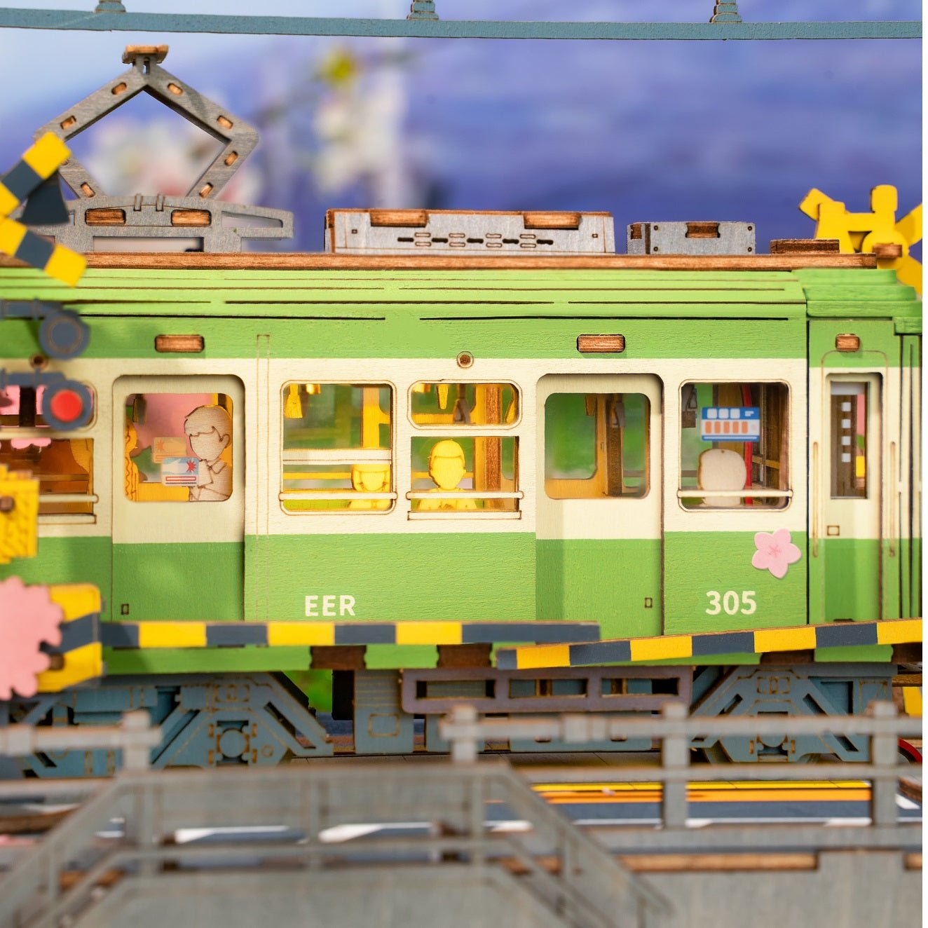 桜さく電車 - つくるんです公式