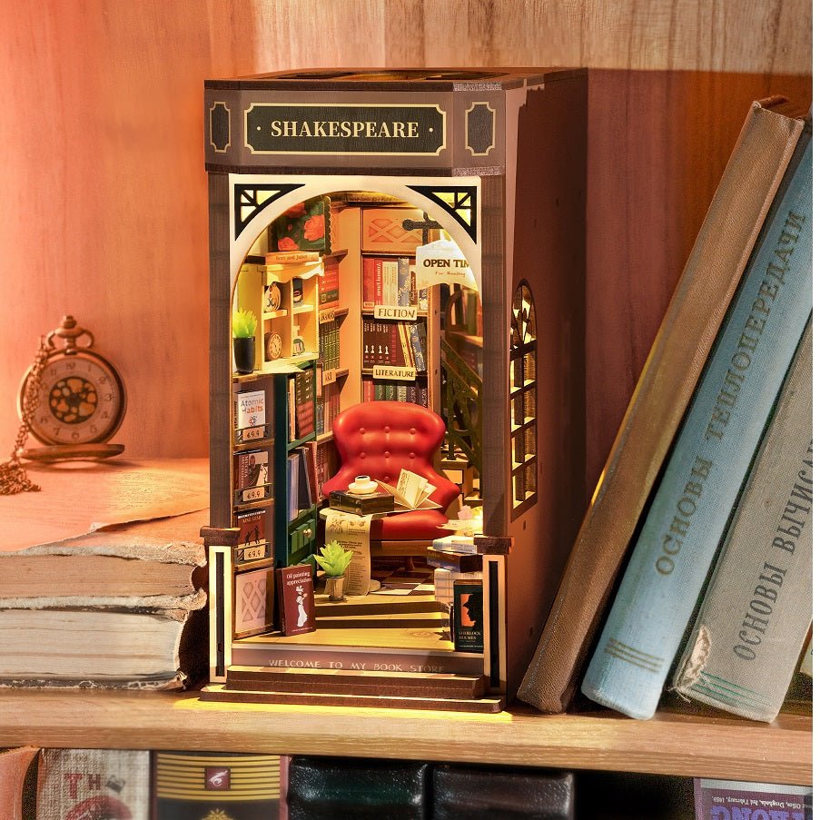 路地裏の古書店 - つくるんです公式