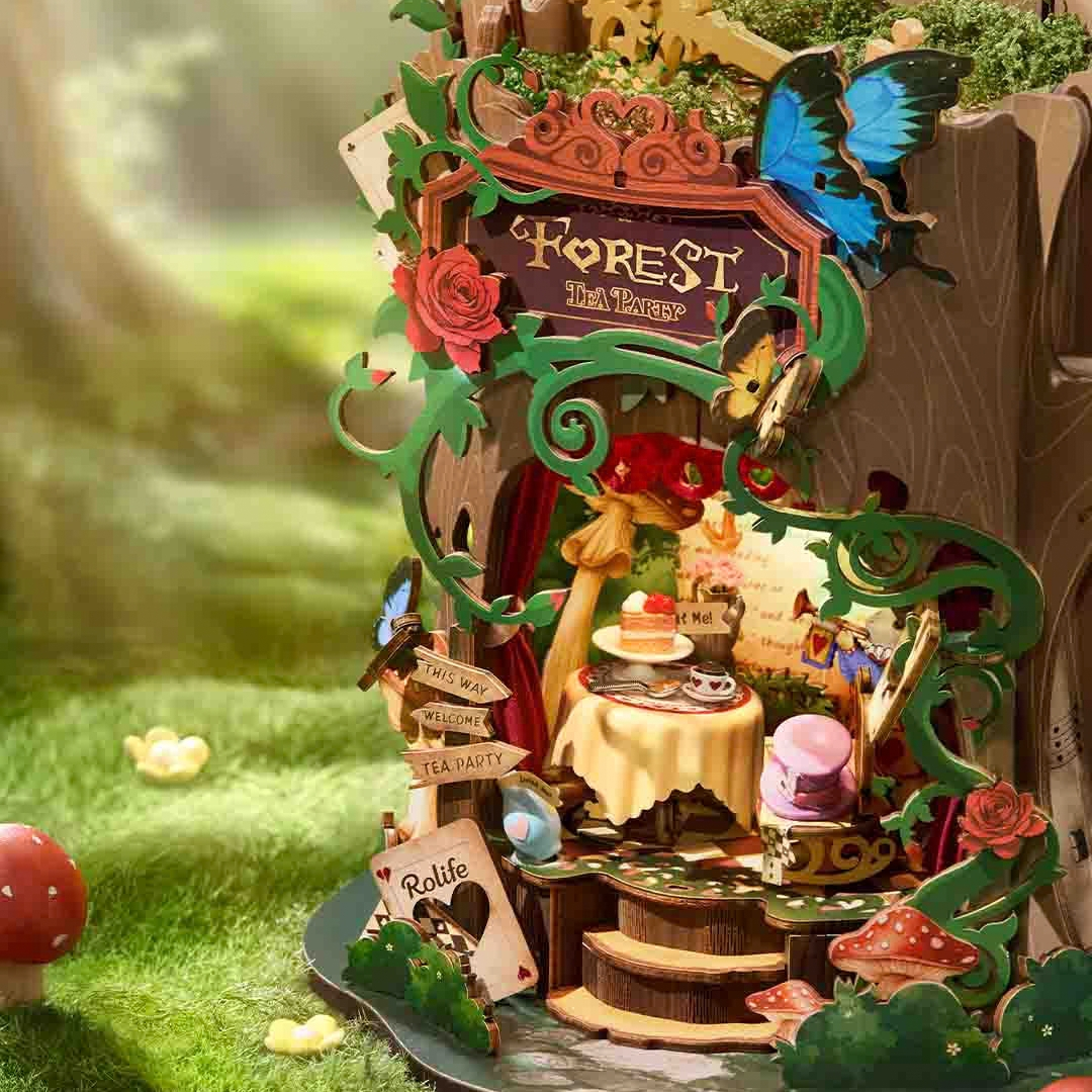 10月上旬発売予定【英語版】ＡＭＴ０３Ｆｏｒｅｓｔ　Ｐａｒｔｙ