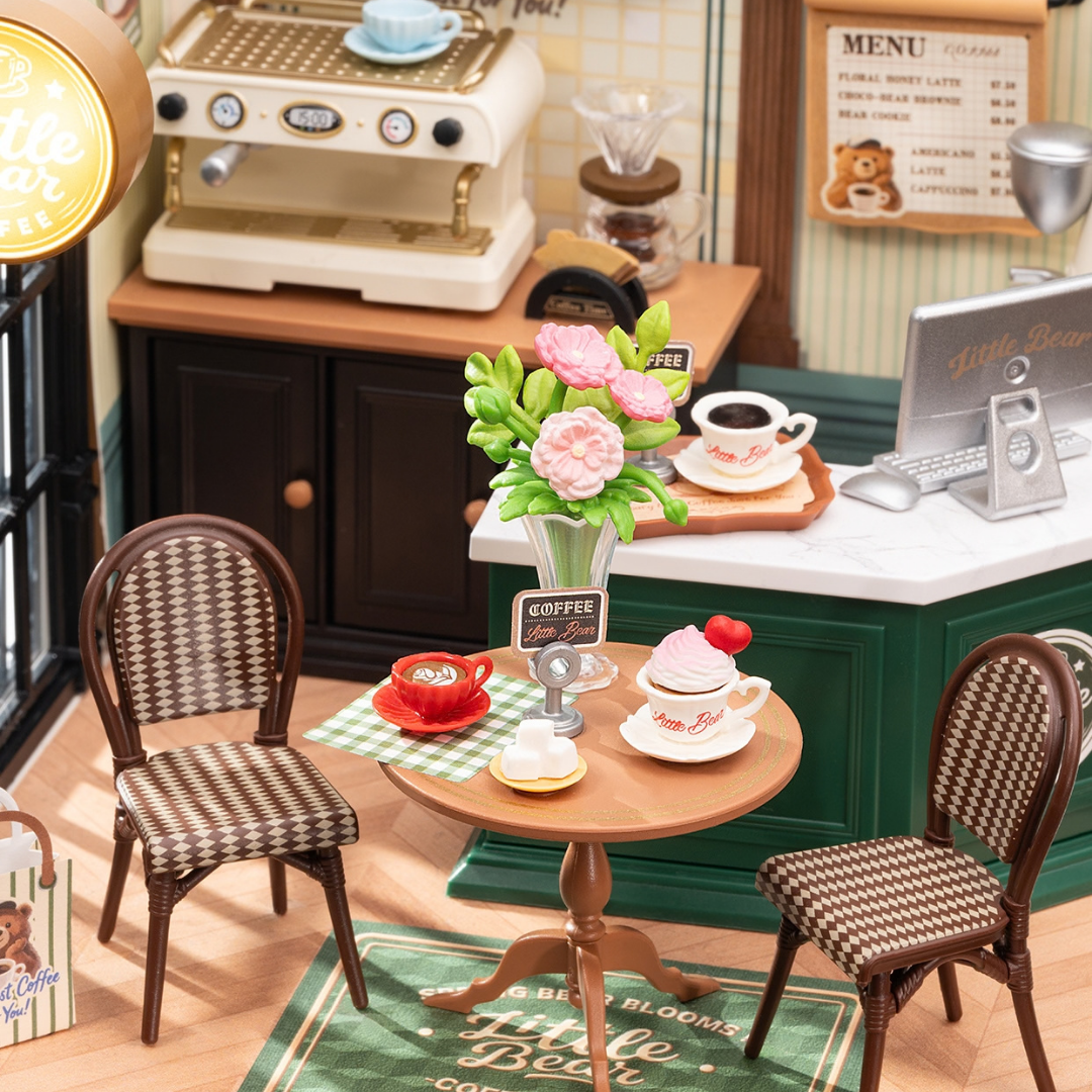 10月上旬発売予定【英語版】ＤＷ０２８Ｒｏｍａｎｃｅ　Ｃａｆｅ
