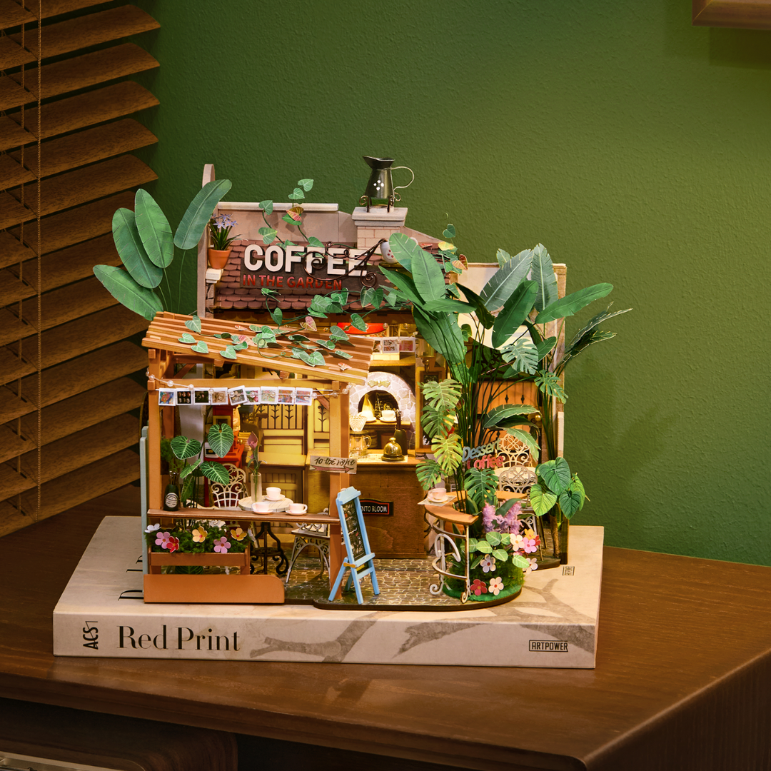 10月上旬発売予定【英語版】ＤＨ２０１Ｌｅａｆｒｅｅ　Ｃａｆé