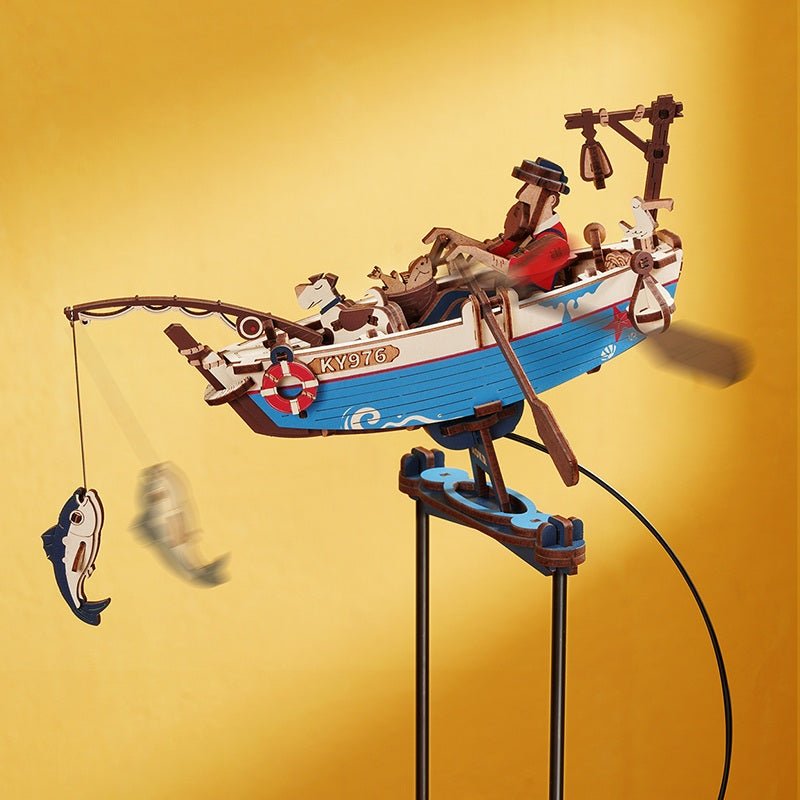 R)MCD02 波間の釣り人 - つくるんです公式