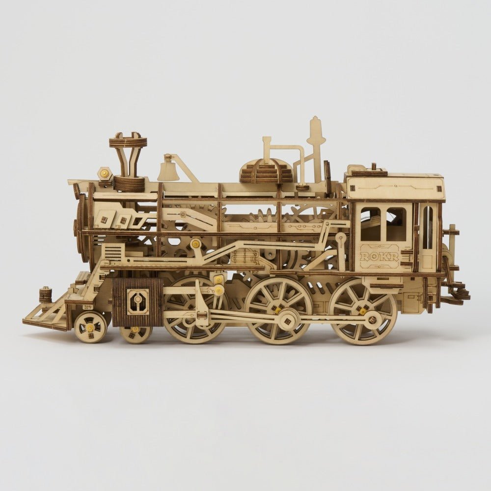 ゼンマイで動く機関車 - つくるんです